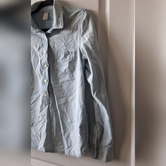 J.Crew Womens Chambray Denim 3/4 Button Shirt Coastal Minimalist Size Small - Picture 4 of 12